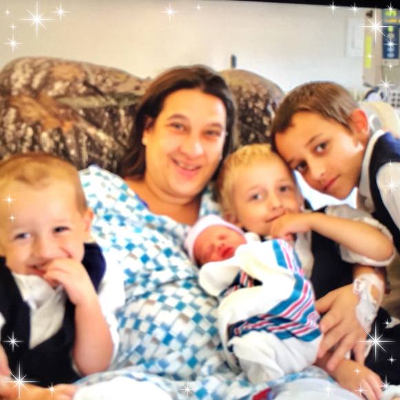 Meet your Posher, Amanda - Picture 1 of 1